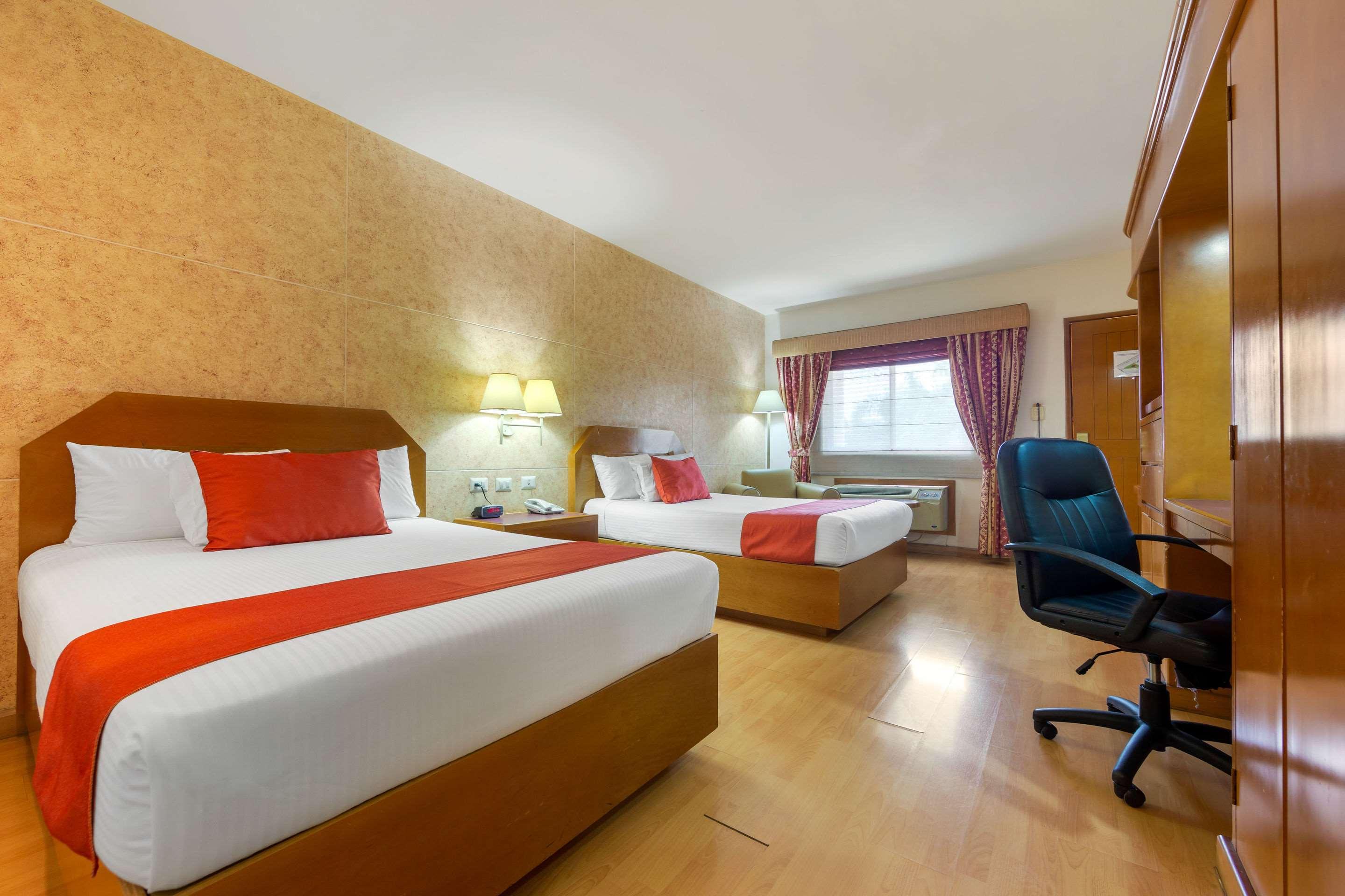 San Nicolás de los Garzas Comfort Inn Monterrey Norte מראה חיצוני תמונה