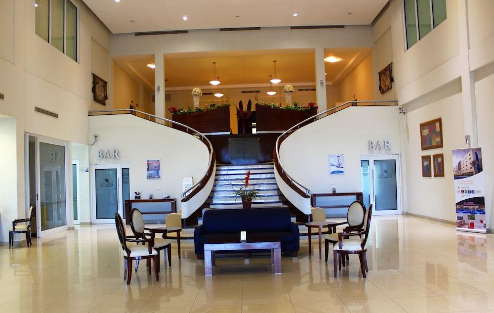 San Nicolás de los Garzas Comfort Inn Monterrey Norte מראה חיצוני תמונה